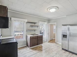 70 Pine St, Brockton, MA 02302