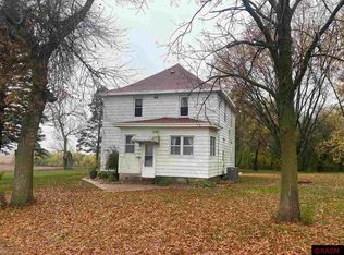 65480 380th St, Butterfield, MN 56120