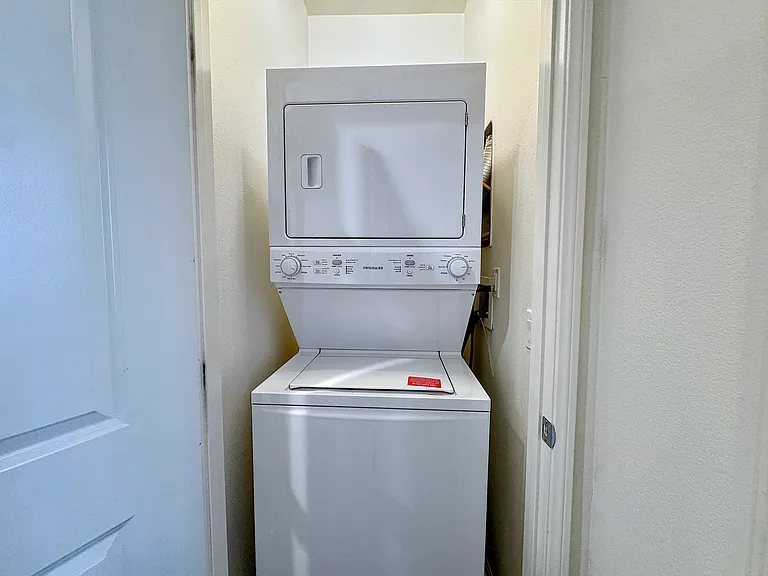7416 Solstice Pl — Photo 9