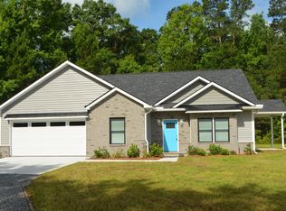 1034 Weeks Ln, Round O, SC 29474