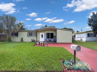 7110 Coolidge St, Hollywood, FL 33024