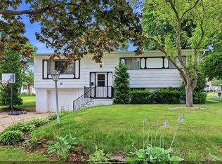 1610 Wyman St, New London, WI 54961