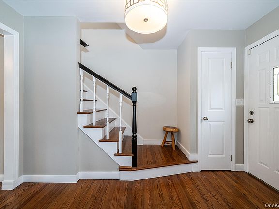 4th image of 29 Oakdale Avenue