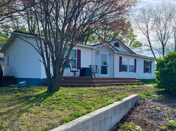 235 State St, Augusta, KS 67010