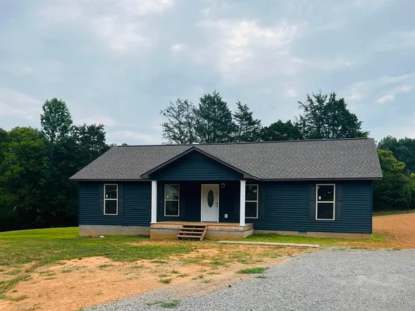 596 County Road 104, Stevenson, AL 35772