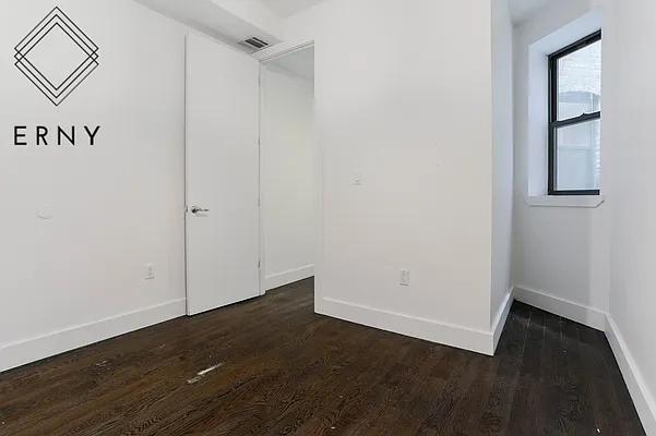 Rented by ERNY LLC | media 22