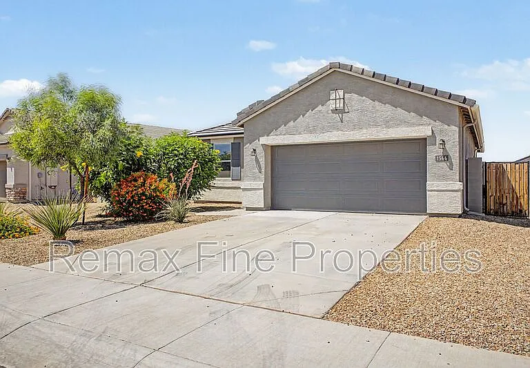 1566 E Fletcher Dr — Photo 3