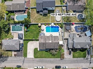 1013 Neptune Ave, Beachwood, NJ 08722