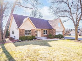 3730 NW 90th Pl, Polk City, IA 50226