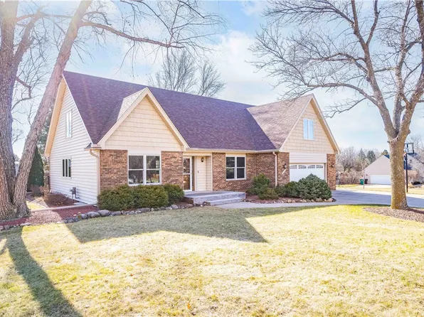 3730 NW 90th Pl, Polk City, IA 50226
