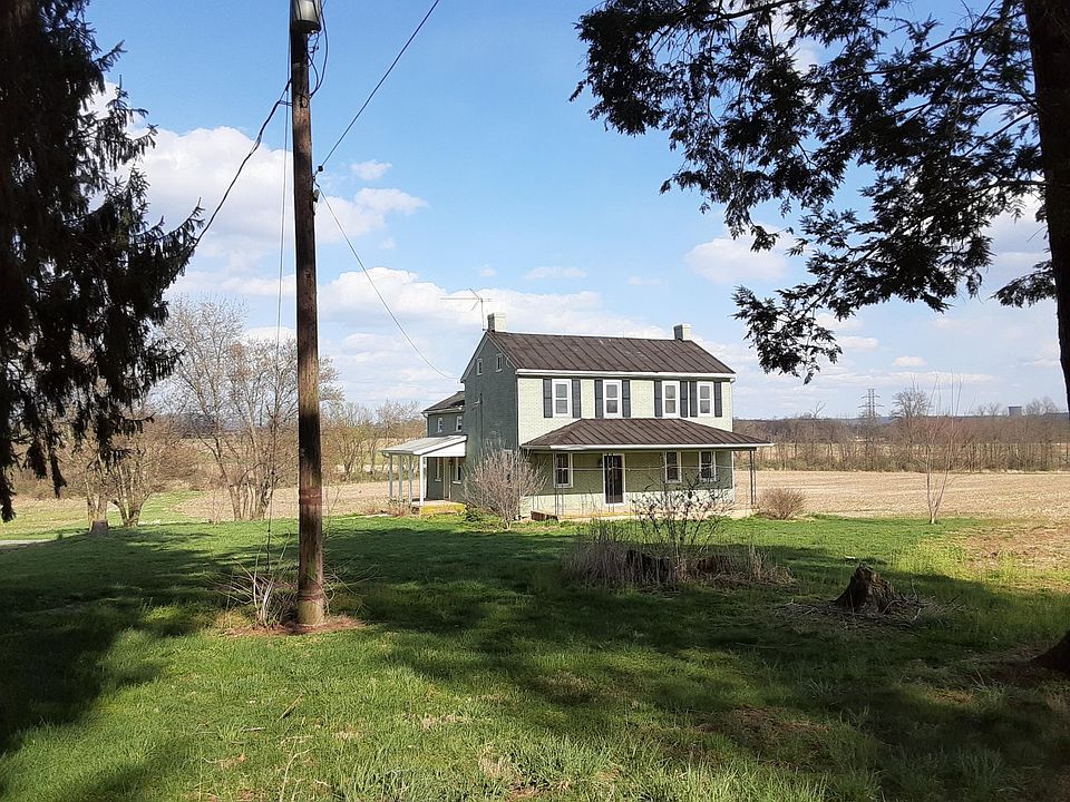 1st image of 2604 Continental Blvd
