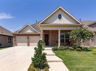 713 Louisville Rd, Aubrey, TX 76227