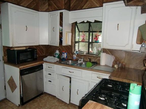 5th image of 332 Avenue F