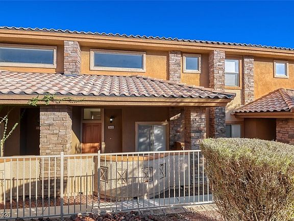 2nd image of 10480 Tuscany Rose Ct