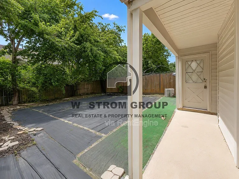 4010 Southern Charm Ct — Photo 33
