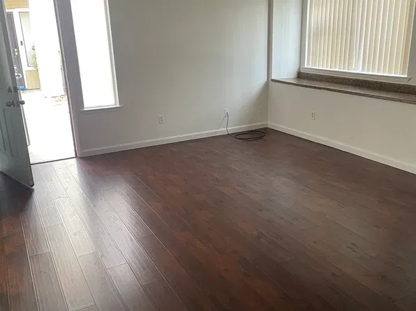 239 W Tulare Ave Unit A, Visalia, CA 93277