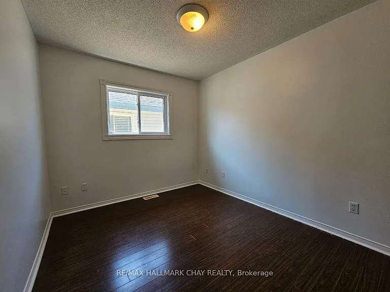 219 Wessenger Dr — Photo 27