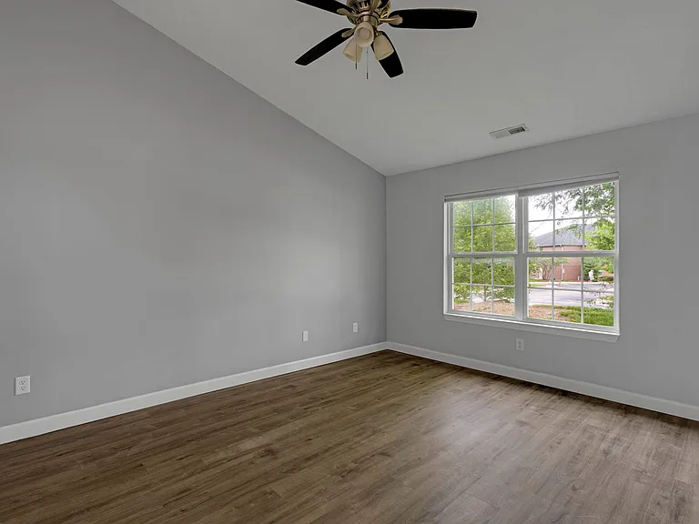 5709 Eden Village Dr — Photo 13