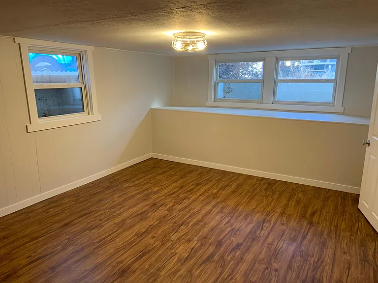 605 Edwards St #B — Photo 7