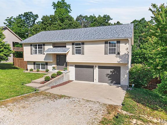 5th image of 15859 Tundra St