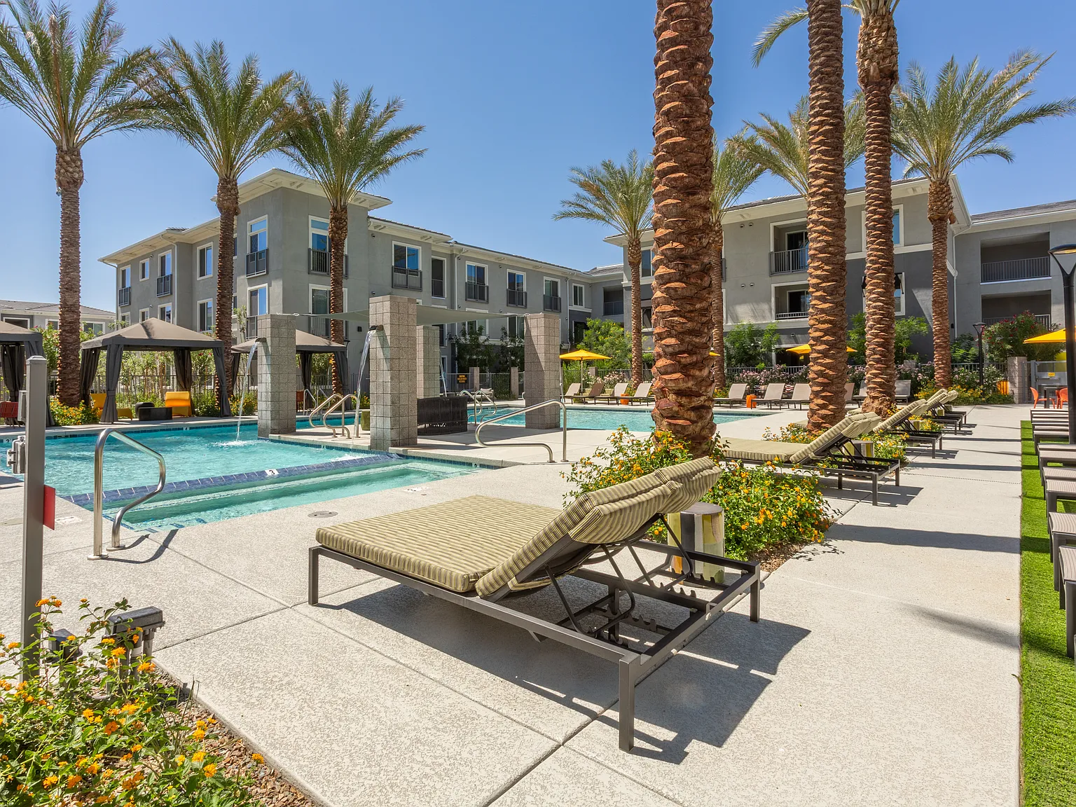 The Amelia Luxury Apartments — Photo 4