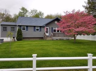 27 Chestnut Dr, Brockton, MA 02301