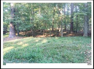 208 Brook Ln, Durham, NC 27712