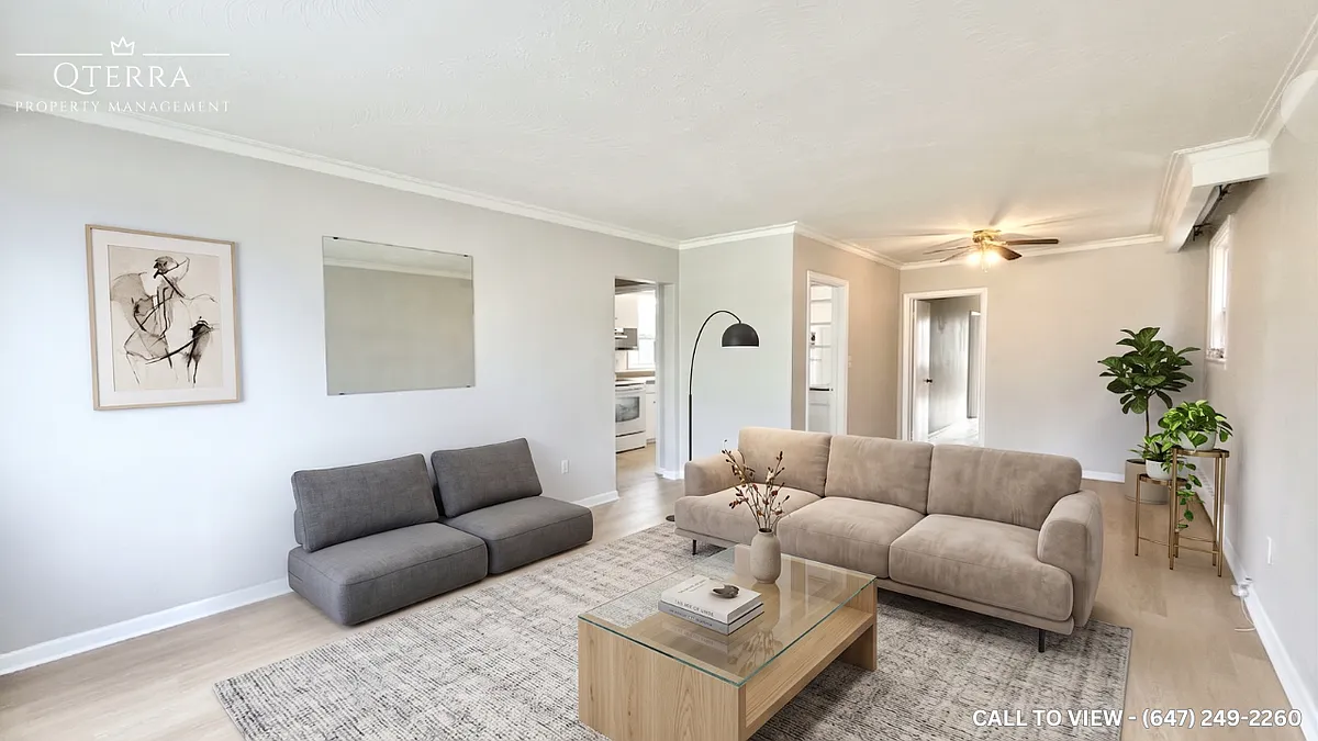 Building Photo - 552 Winona Dr #2