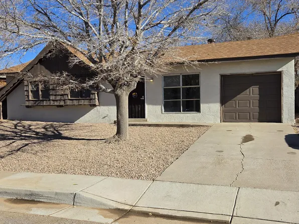 908 Opal Pl NE, Albuquerque, NM 87112
