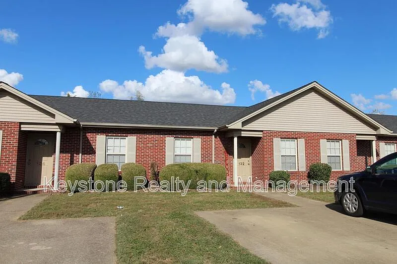 2 bed, 2.0 bath, 1080 sqft, $1,025 — Photo 2