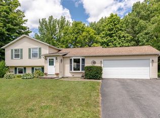 118 Boyd Ave, Chittenango, NY 13037