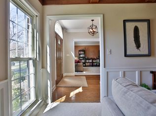 10411 Livingston Gilbert Ct, Louisville, KY 40223