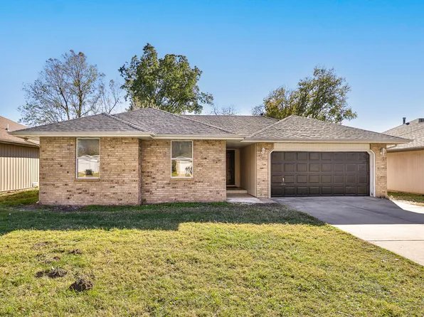 3140 W Calhoun Street, Springfield, MO 65802