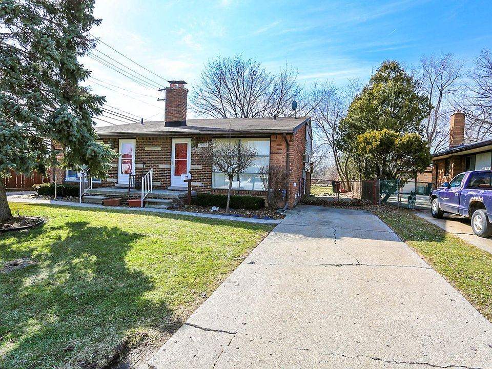 1st image of 26437 Oak St