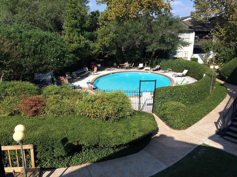 1st image of 9009 Richmond Ave APT 615