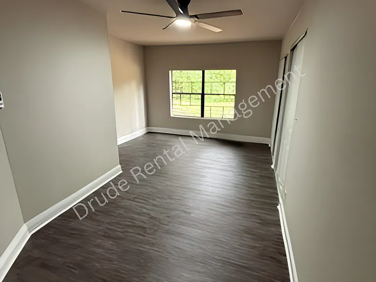 208 Wilbert Dangerfield Dr — Photo 7
