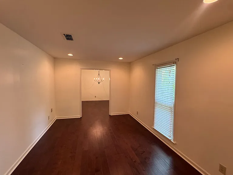 4600 Fox Den Ln — Photo 11