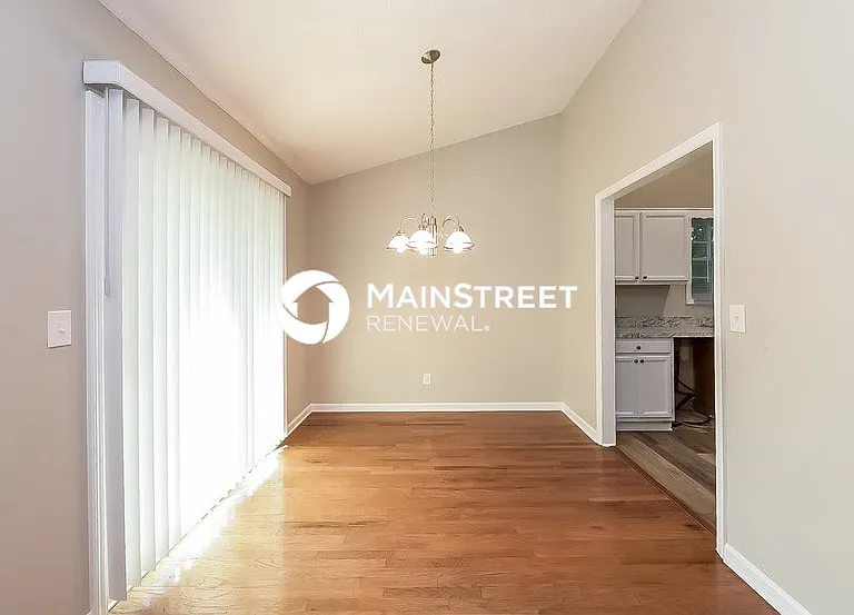 8443 Cedar Creek Rdg — Photo 5