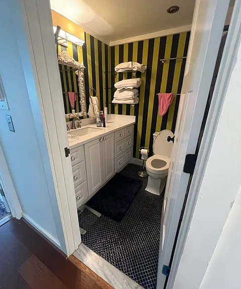 40 Web Ave #114 — Photo 9