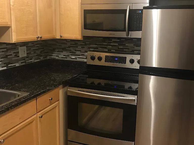 508 E Spruce Dr #3A — Photo 3