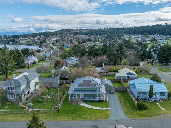 705 NE Haller Street, Coupeville, WA 98239