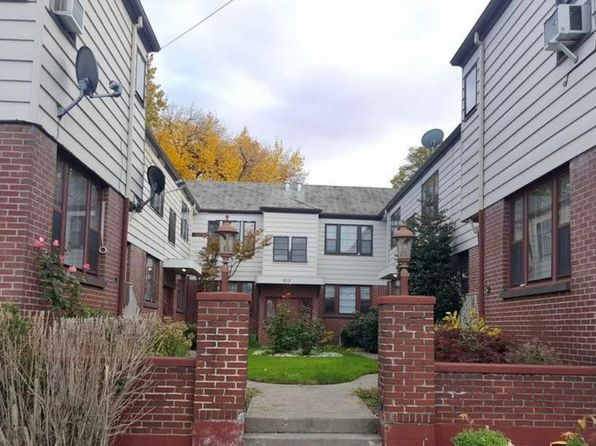 610 Washington St APT 11