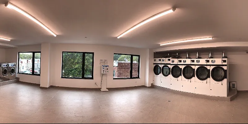 Sold by SunAmerica Realty Group Inc (DO NOT USE) | media 18