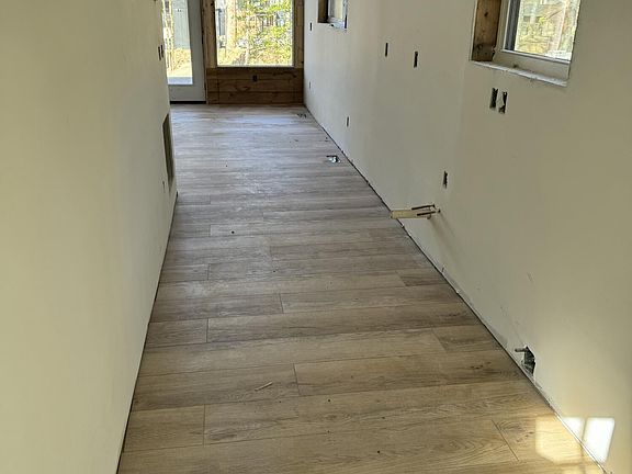 5th image of 239 Braydens Way