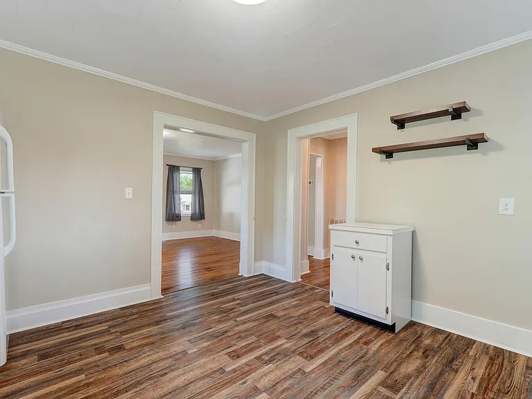 206 Merriman St — Photo 14