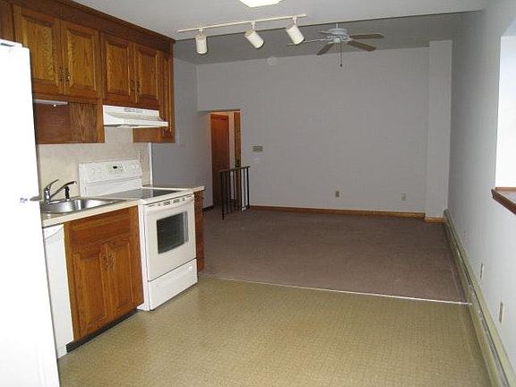 Kitchen / Living area