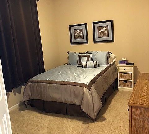 4th image of 906 Rockwood Ct