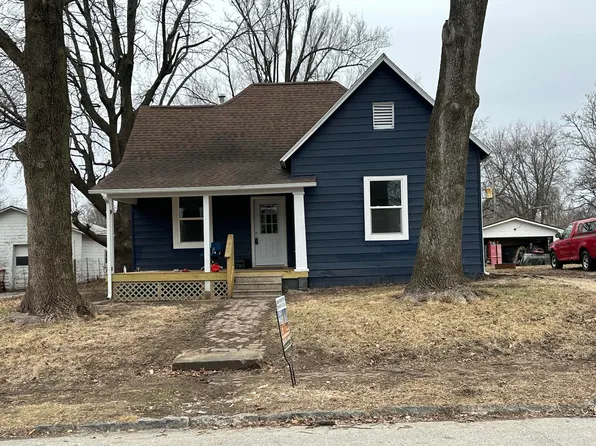 665 S Jefferson Ave, Marshall, MO 65340