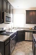 4th image of 2927 Deverell Dr
