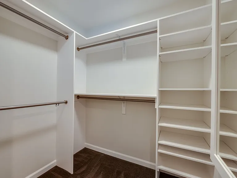 602 W Fir St W #105 — Photo 24